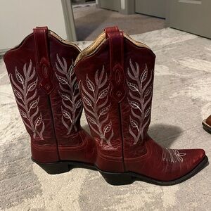 Old West Red Heeled Boots